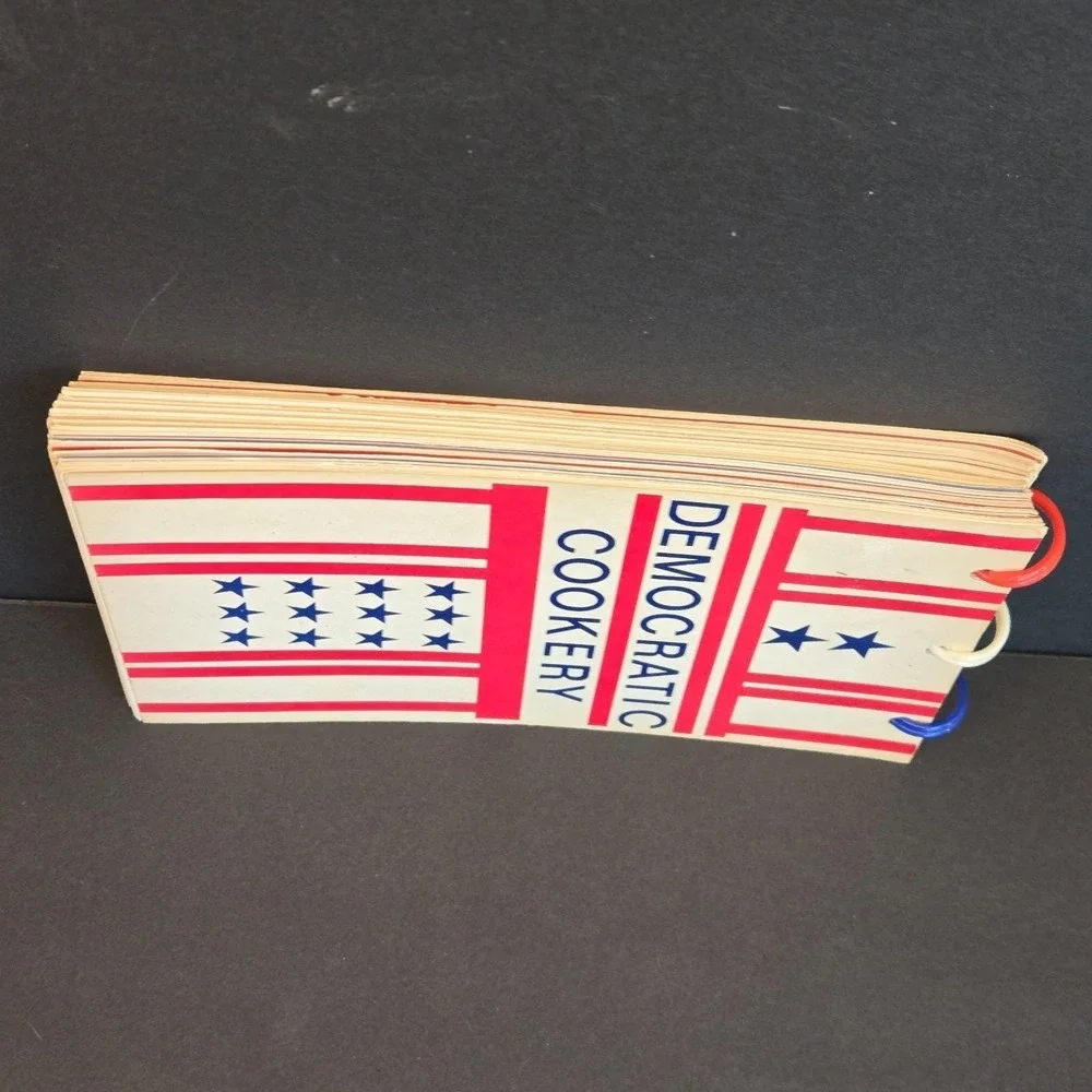 Vintage 1971 Democratic Cookery Cookbook‎ King County WA Kennedy Johnson